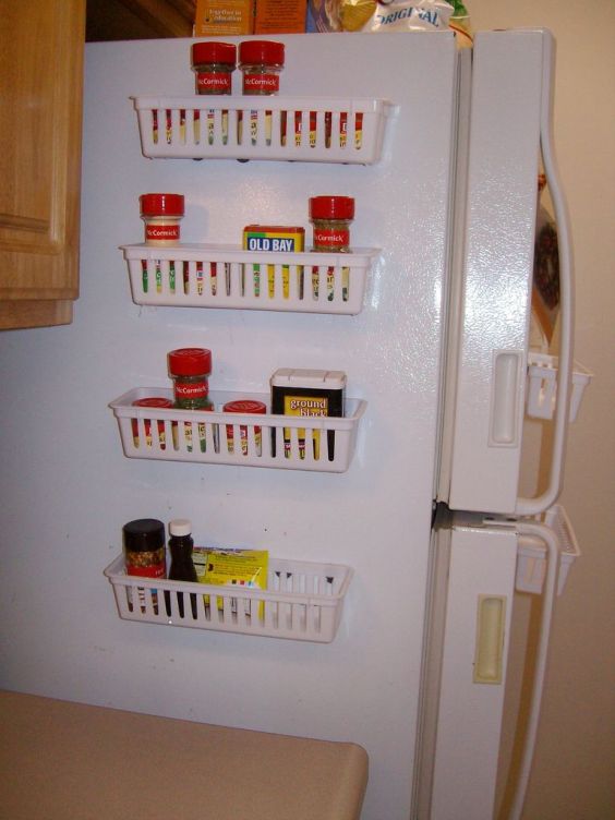 Magnetic Rack In Small Kitchen